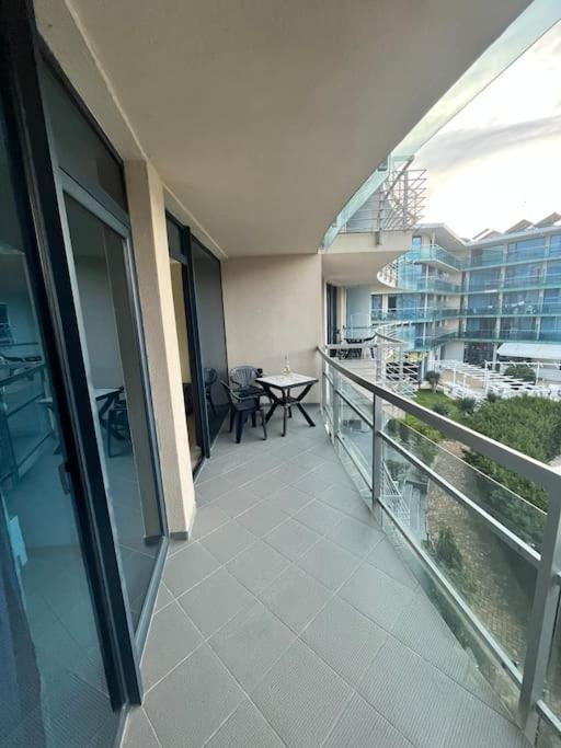 Large Apartment In Sunny Beach Dış mekan fotoğraf